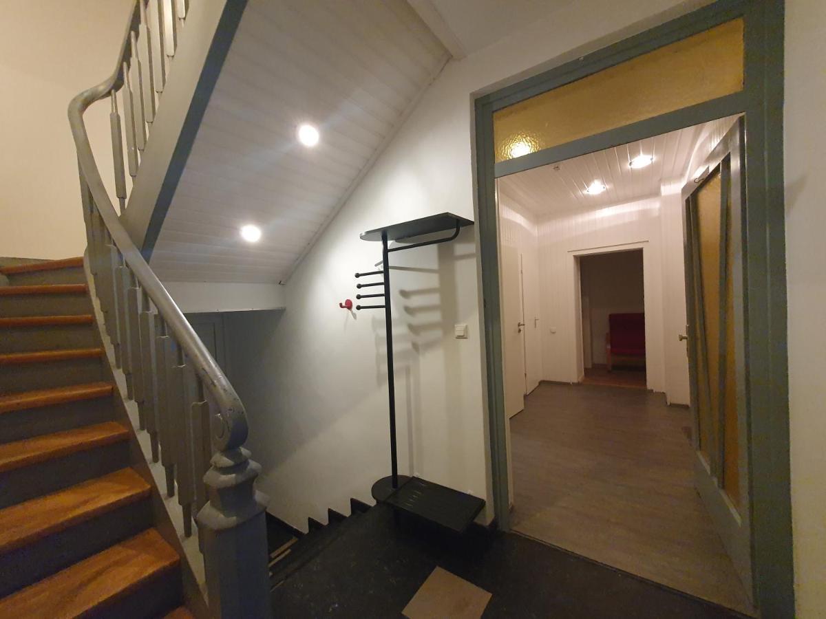 Privatzimmer An Der Uniklinik Mainz - Nur Fuer Weibliche Gaeste Apartment Exterior photo